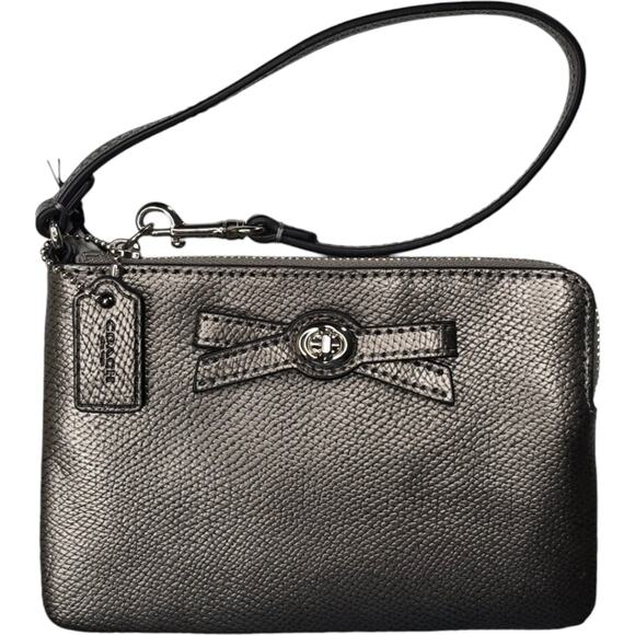 Coach Turnlock Bow Corner Zip Wristlet Gunmetal Silver Patent Leather - Picture 2 of 11